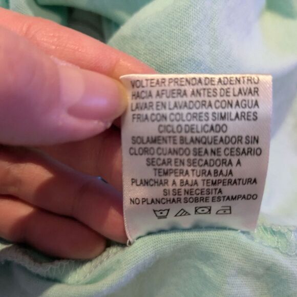 CARE BEARS Teal Cropped Short Sleeve Tie Front Top Embroidery Womens 3XL - Picture 11 of 11